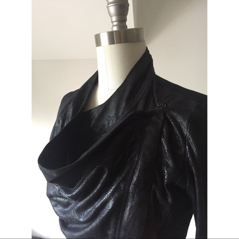 Black Faux Suede Knit Combo Asymmetrical Jacket - Picture 5 of 6
